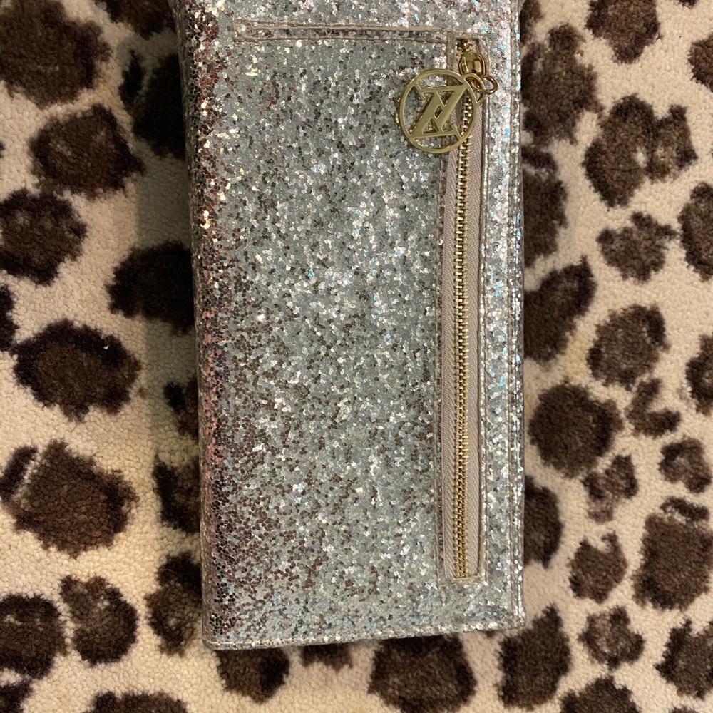 Wallet - Picture 2 of 2